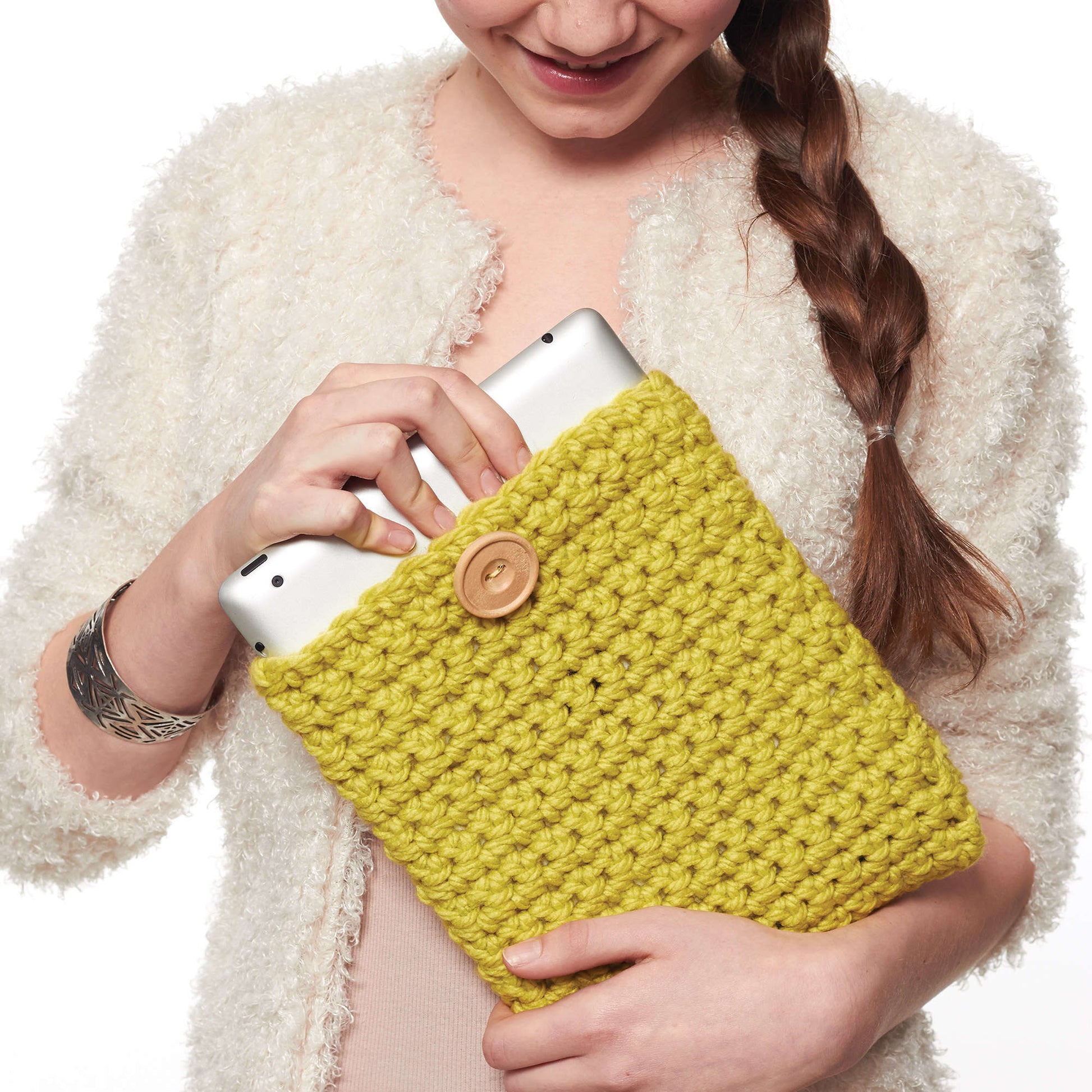 Unleashing Creativity with the Tablet Cover: A Fun Crochet Adventure